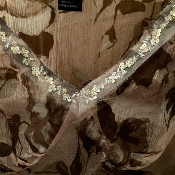 Karen Kane 100% Silk Sheer Floral Blouse and Camisole - Picture 3 of 7